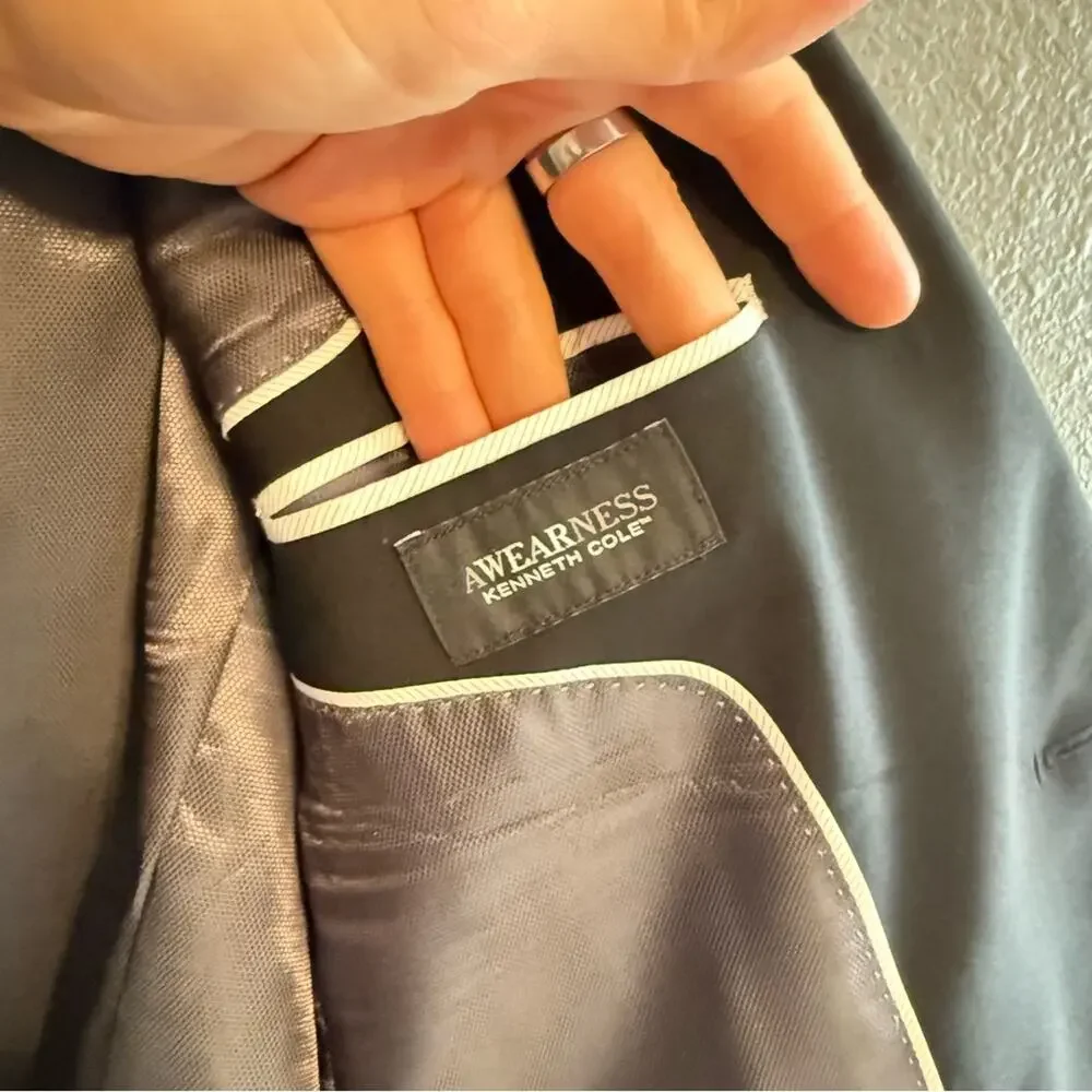 Kenneth Cole Reaction Black Blazer Size 44 XL